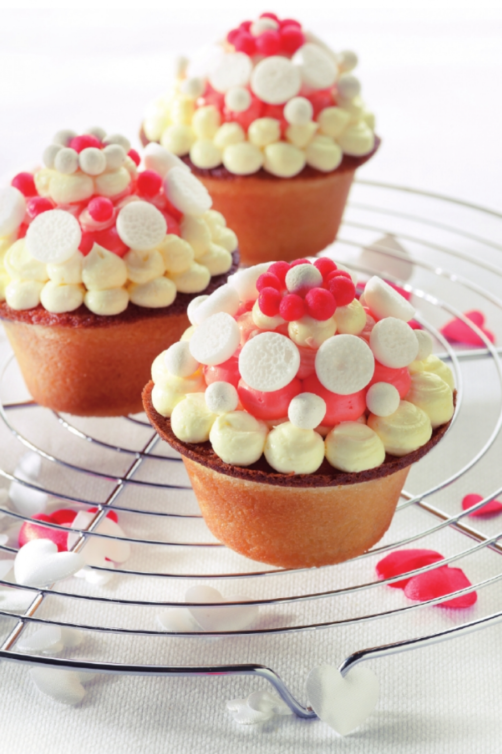 opzettelijk flauw Roest Cupcakes met suikercrème - Recepten - njam!