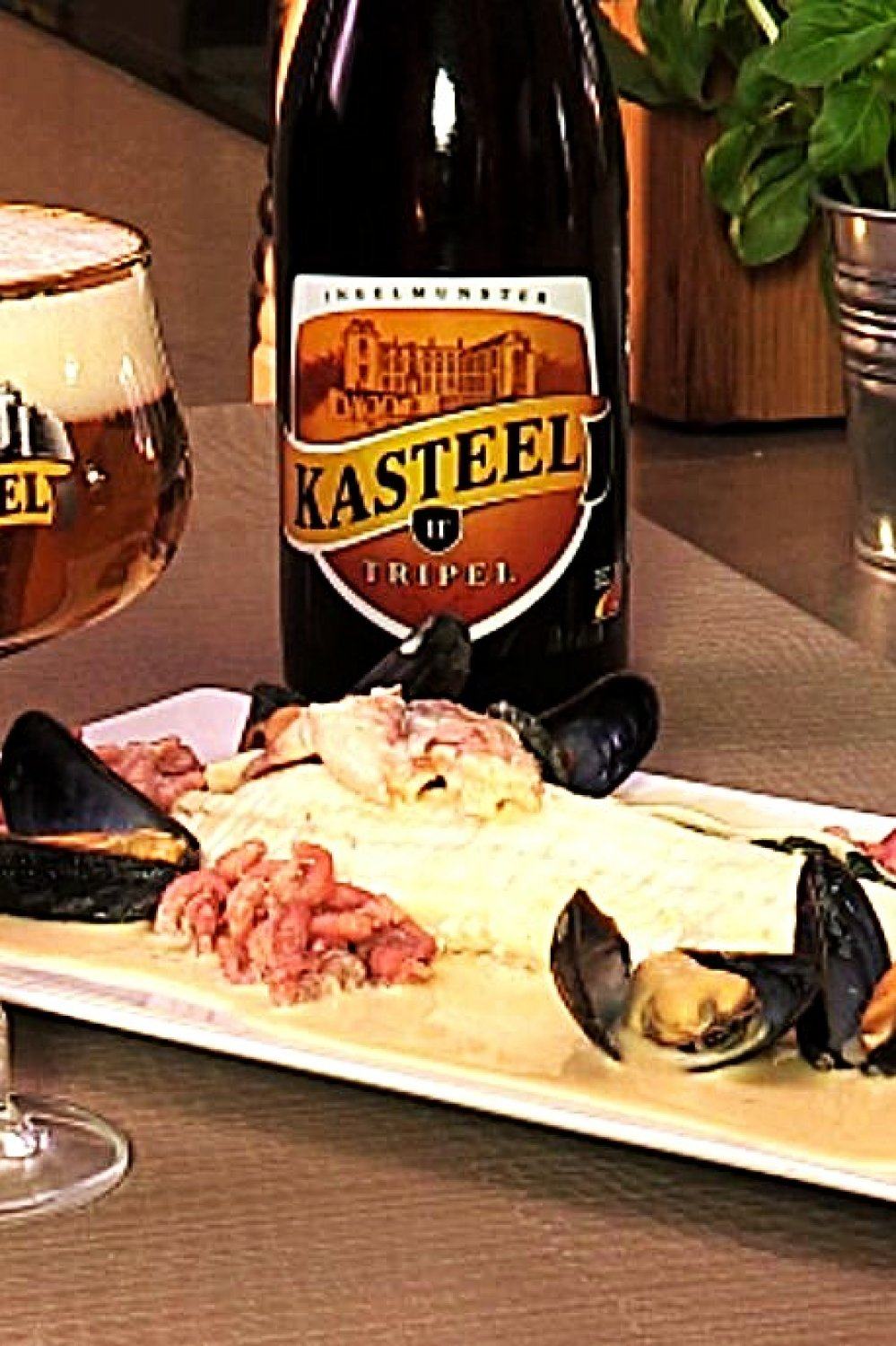 Zeetong met ostendaisesaus, spinazie & Kasteelbier Kasteel Tripel