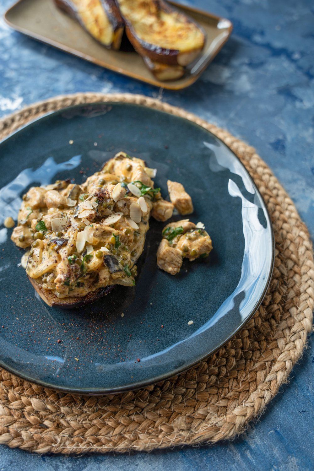 Auberginepizza met kalkoenragout