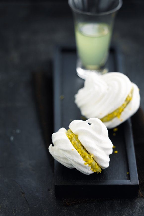 Meringue met citroenmousse