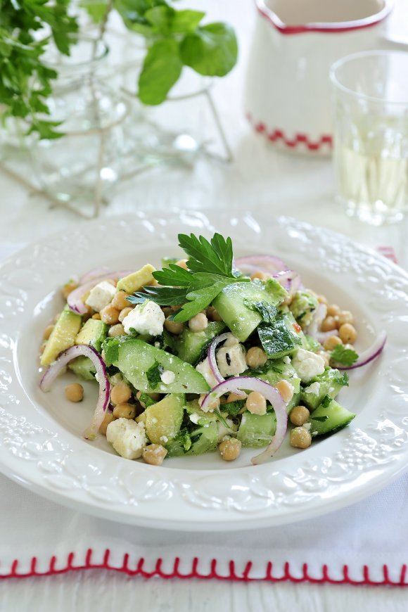 Salade van kikkererwten en feta