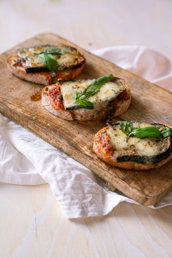 Bruschetta melanzane