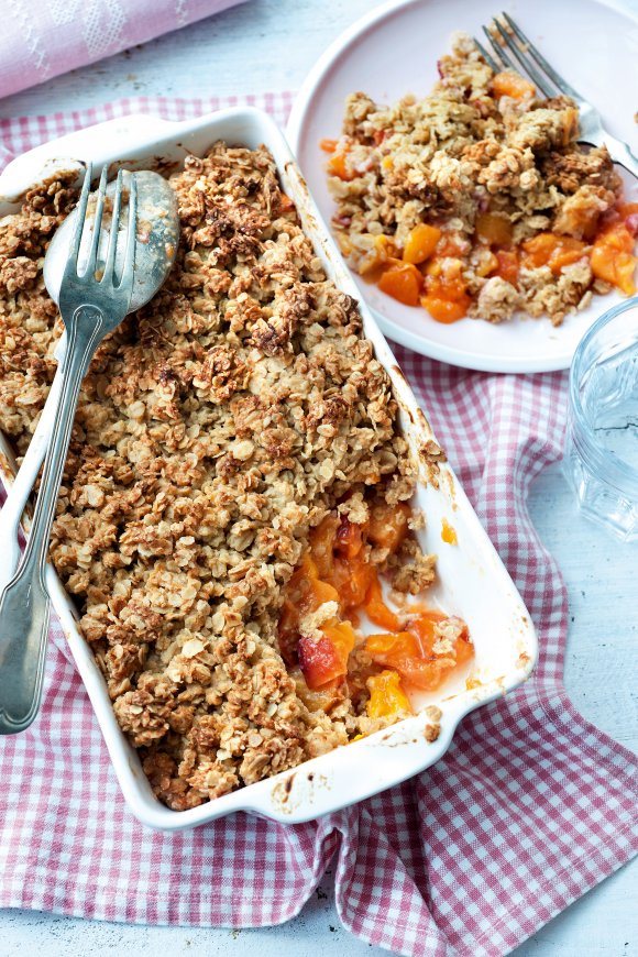 Nectarine crumble