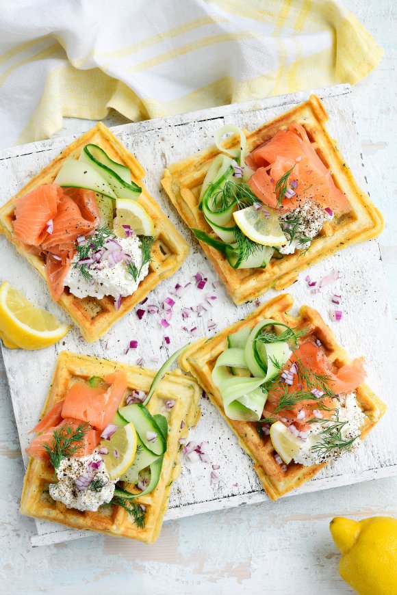 Courgettewafels met gerookte zalm
