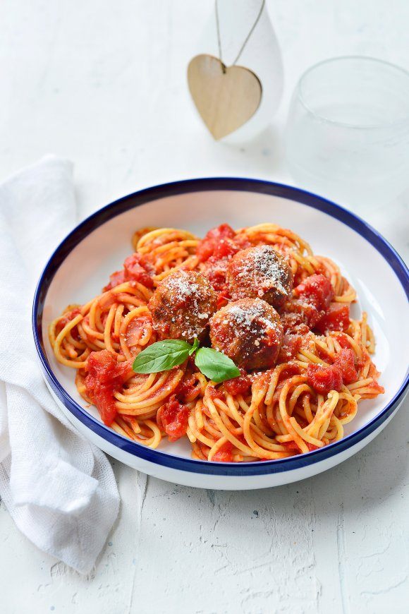 Spaghetti met gehaktballetjes à la Lady en de Vagebond