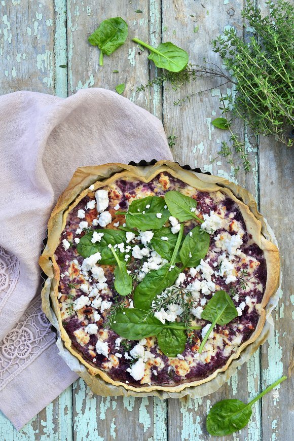 Quiche met rode biet en feta