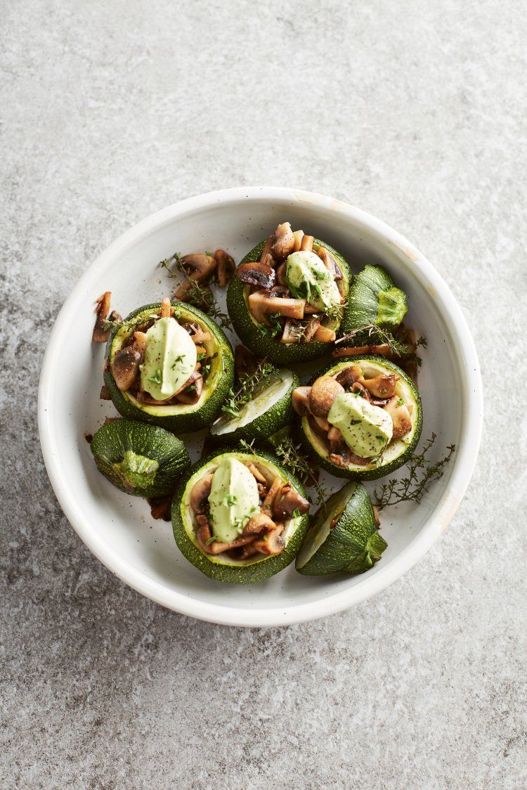 Recept Gevulde Courgette Met Champignons En Avocadocr Me Njam