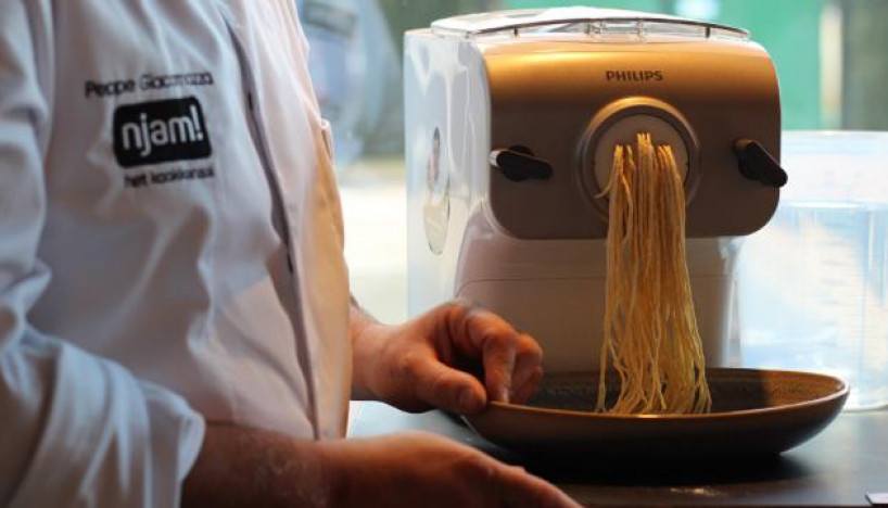 Verse pasta in slechts 10 minuten met de Philips Pastamachine 