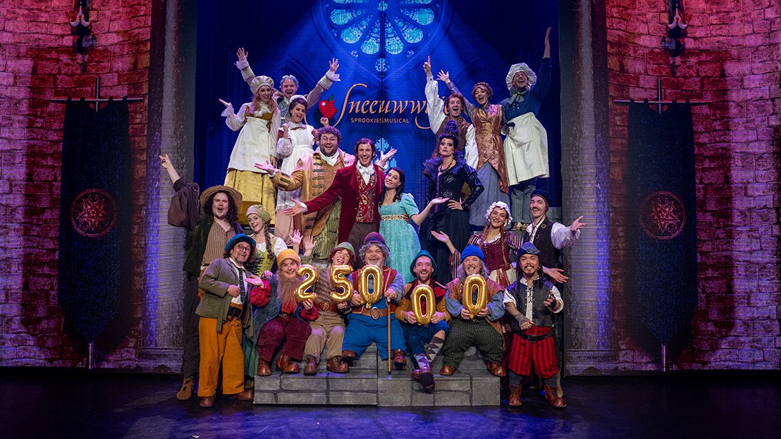 Al 25.000 tickets voor sprookjesmusical Sneeuwwitje na betoverende première